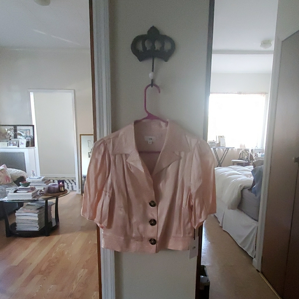 LPA Elia silky cropped buttoned top